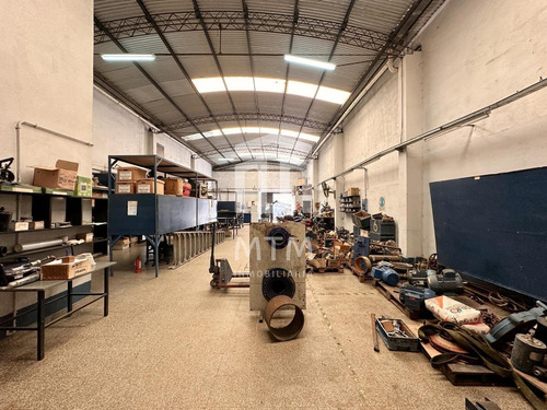 Imagen 3 de 8 de Galpón En Venta Granadero Baigorria