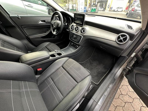 Mercedes-Benz Classe GLA Gla 200 Ff
