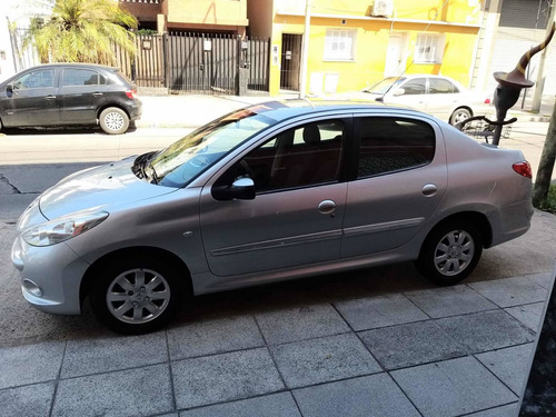 Imagen 11 de 12 de Peugeot 207 2012 1.4 Sedan Xs