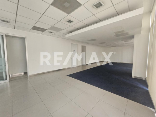 Local Comercial En Calzada Ermita Iztapalapa