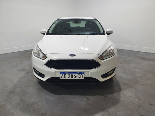 Imagen 2 de 25 de Ford Focus 1.6 S 2018, Concesionario Oficial Sf