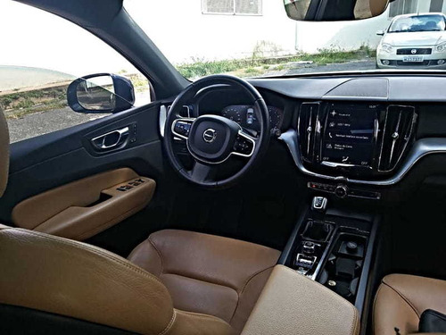 Volvo Xc60 2.0 T5 Momentum Awd