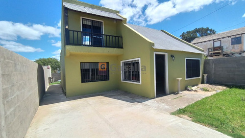 Casa En Venta - Zona El Chorro. Ref. 5172