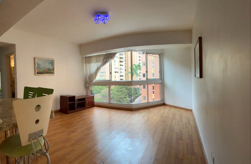 En Venta Espectacular Apartamento De 72 M² En Santa Mónica. (a.p)