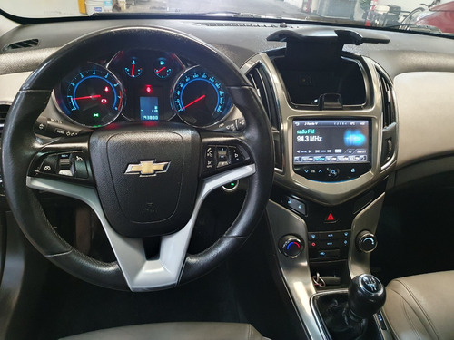 Imagen 14 de 21 de Chevrolet Cruze Sedan 4 Puertas 1,8 Ltz Nafta 2015 Manual