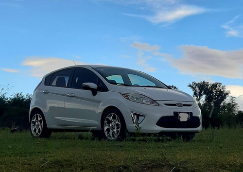 Ford Fiesta 32.000km Design Titanium