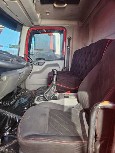 Vw 24-250 Carga Seca Bitruck 8x2 Vermelho