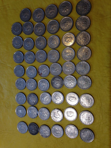 Lote De 53 Monedas De Argentina Década Del 60 Del 25 De Mayo