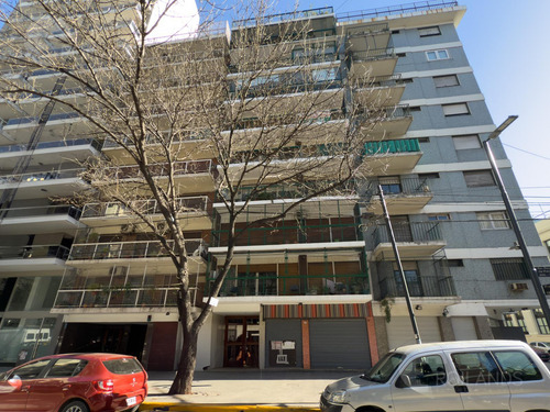 Venta Departamento 3 Ambientes Con Balcón Aterrazado En Barracas