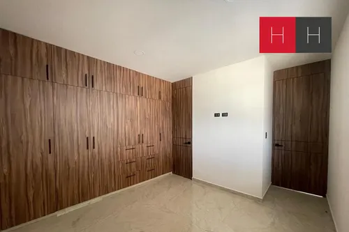 Casa En Venta En Lomas De Angelópolis.