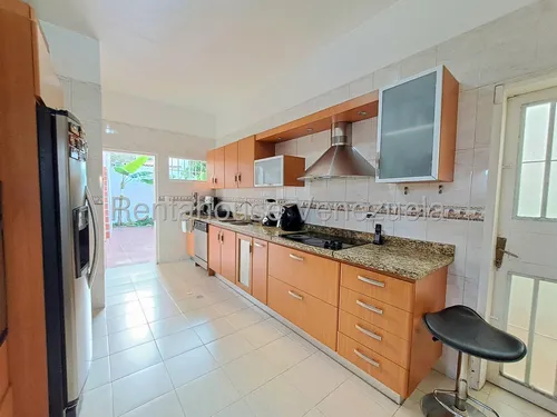 Casa En Venta Los Palos Grandes