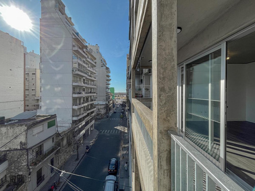 Imagen 13 de 30 de Departamento De 2 Dormitorios Con Amenities En Zona Río