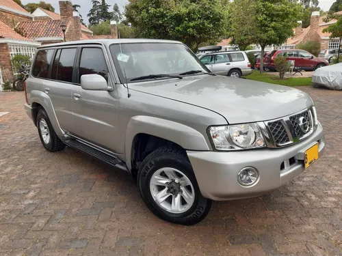 Nissan Patrol 4.8 Y61 Grx