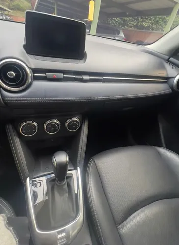 Mazda 2 Sedan 1.5 Grand Touring Lx At