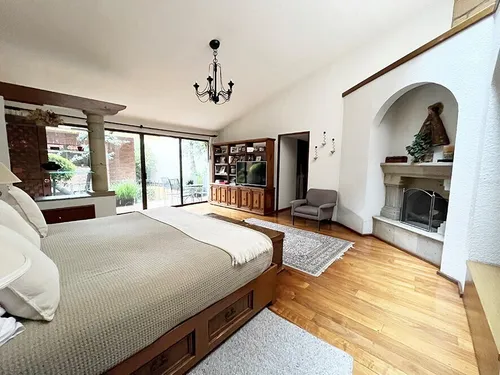 Casa En Venta En Jardines En La Montaña