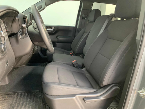 Chevrolet Silverado 5.3 V8 Custom Doble Cabina 4X4 At