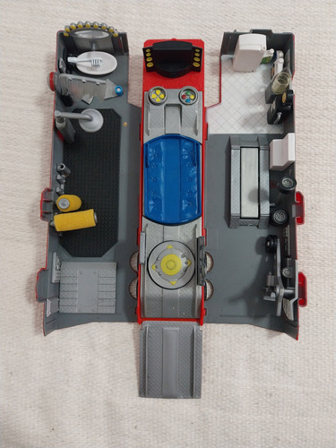Disney Pixar - Camion Mack - Cars Rayo Mcqueen (Usado)