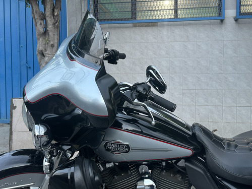 Harley Davidson Electra Ultra Glide 2011 Imponente, Poderosa
