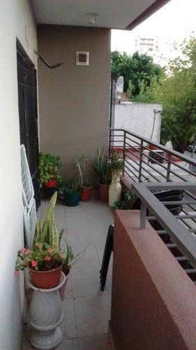 Imagen 7 de 18 de Semipiso 2 Ambientes Al Frente Con Cochera Cubierta