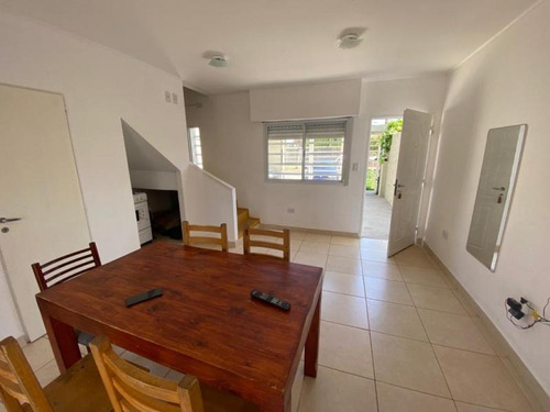 Duplex Venta 2 Dormitorios , 2 Baños , Parrilla Y Cochera-100 Mts2 - Los Hornos