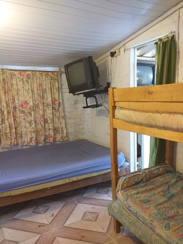 Imagen 11 de 14 de Chalet Con 3 Dormitorios 2 Baños Picina Y Barbacoha