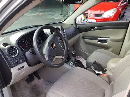 Imagem 5 de 10 de Chevrolet Captiva