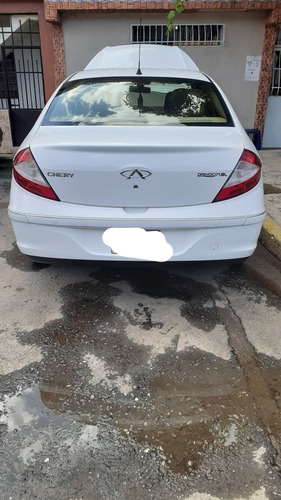 Imagen 12 de 13 de Chery Orinoco Sedan 1.8