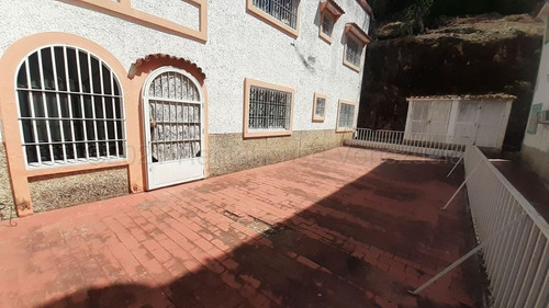 Imagen 14 de 14 de Leida Falcon Rentahouse Vende Apartamento En Lomas Del Este Valencia 21-15041 Lf