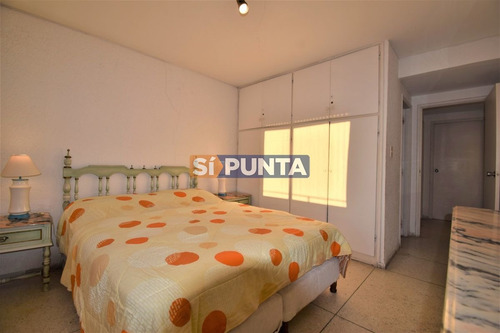 Imagen 14 de 21 de Apartamento En Peninsula, 2 Dormitorios *