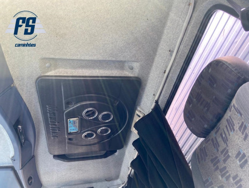 Imagem 8 de 11 de Mercedes Benz 1620 Mb 1620 6x2 Fs Caminhoes