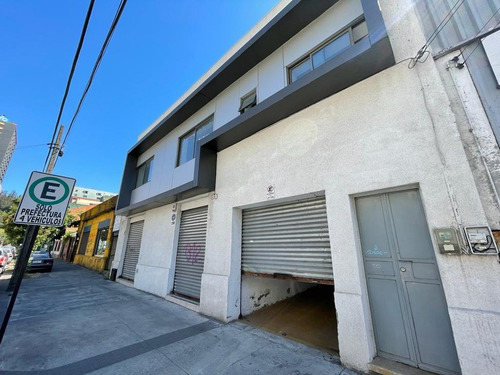 Local Comercial Con Bodega, Calle Serrano, Concepcion.