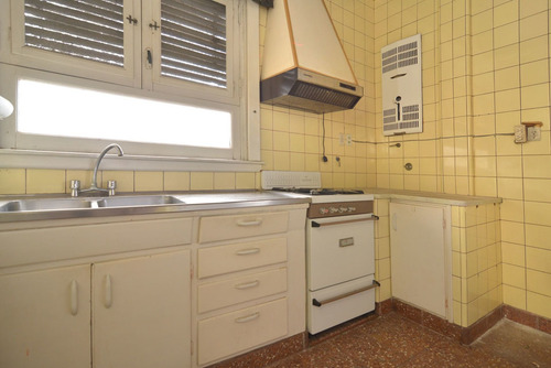 Imagen 24 de 30 de Ph Venta A Reciclar Con Terraza Propia Y Parrilla