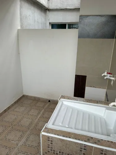 Remateeee Casa Edificio En Venta- Muy Económico!