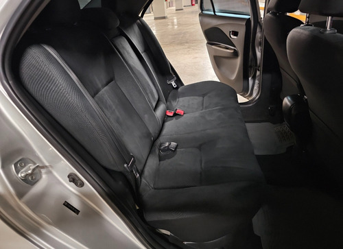 Toyota Yaris 1.5 Premium Sedan At