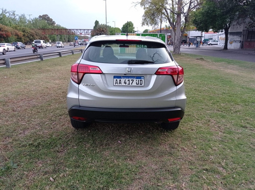 Imagen 7 de 15 de Honda Hr-v 2016 1.8 Lx 2wd Cvt Automotores Lopez Hnos