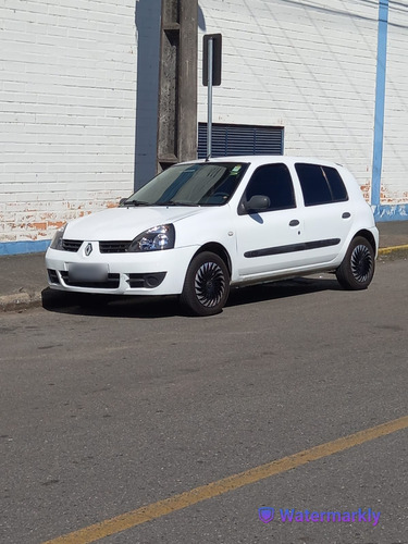 Renault Clio 1.0 16v Authentique Hi-flex 5p
