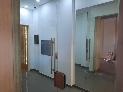 Venta De Departamentos 2 Y 3 Ambientes En Excelente Zona De Wilde.