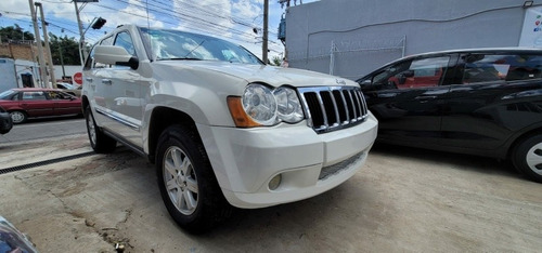 Imagen 4 de 10 de Jeep Grand Cherokee 2010 3.7 Laredo V6 Power Tech 4x2 Mt