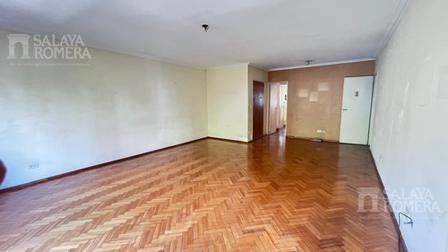 Departamento En Venta 3 Ambientes Con Dependencia Recoleta - 95mts