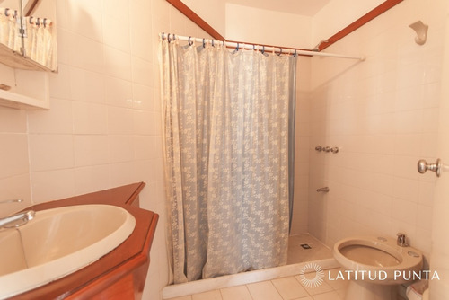 Apartamento Frente Al Mar- Ref: 324