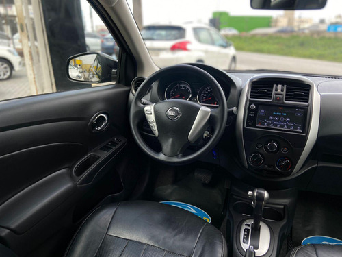 Nissan Versa SV 1.6 16V FlexStart 4p Aut.