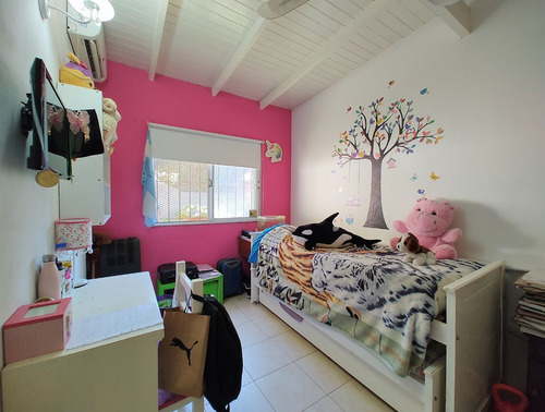Venta Casa 3 Dormitorios Garín Con Cochera