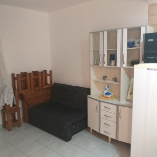 Imagem 3 de 13 de Apt 1 Qto Sala Coz Wc Próx Praia,lojas Ac Financto Bco $115.