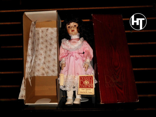 Imagen 1 de 10 de Dynasty Doll Collection, Muñeca De Porcelana, Margo, Nueva