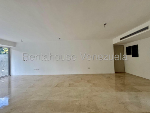 Apartamento A Estrenar En Venta Oportunidad, Urb. Country Club