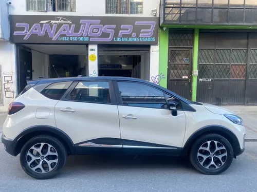 Renault Captur 2.0 Intens Automática