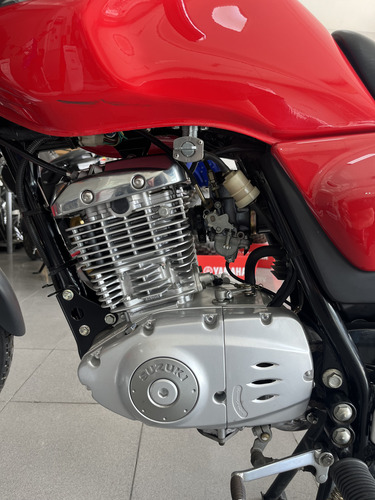 Suzuki En 125a
