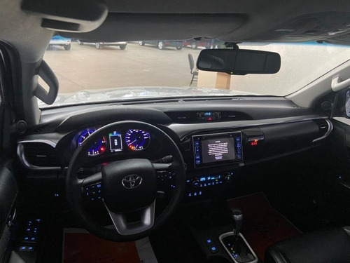 Toyota Hilux Cabine Dupla Srv