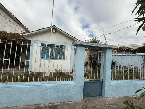 Casa En Venta De 3 Dorm. Comuna Lo Espejo 250mtr2 Terreno