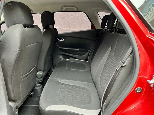 Imagen 17 de 25 de Renault Captur Zen 2.0 Gnc